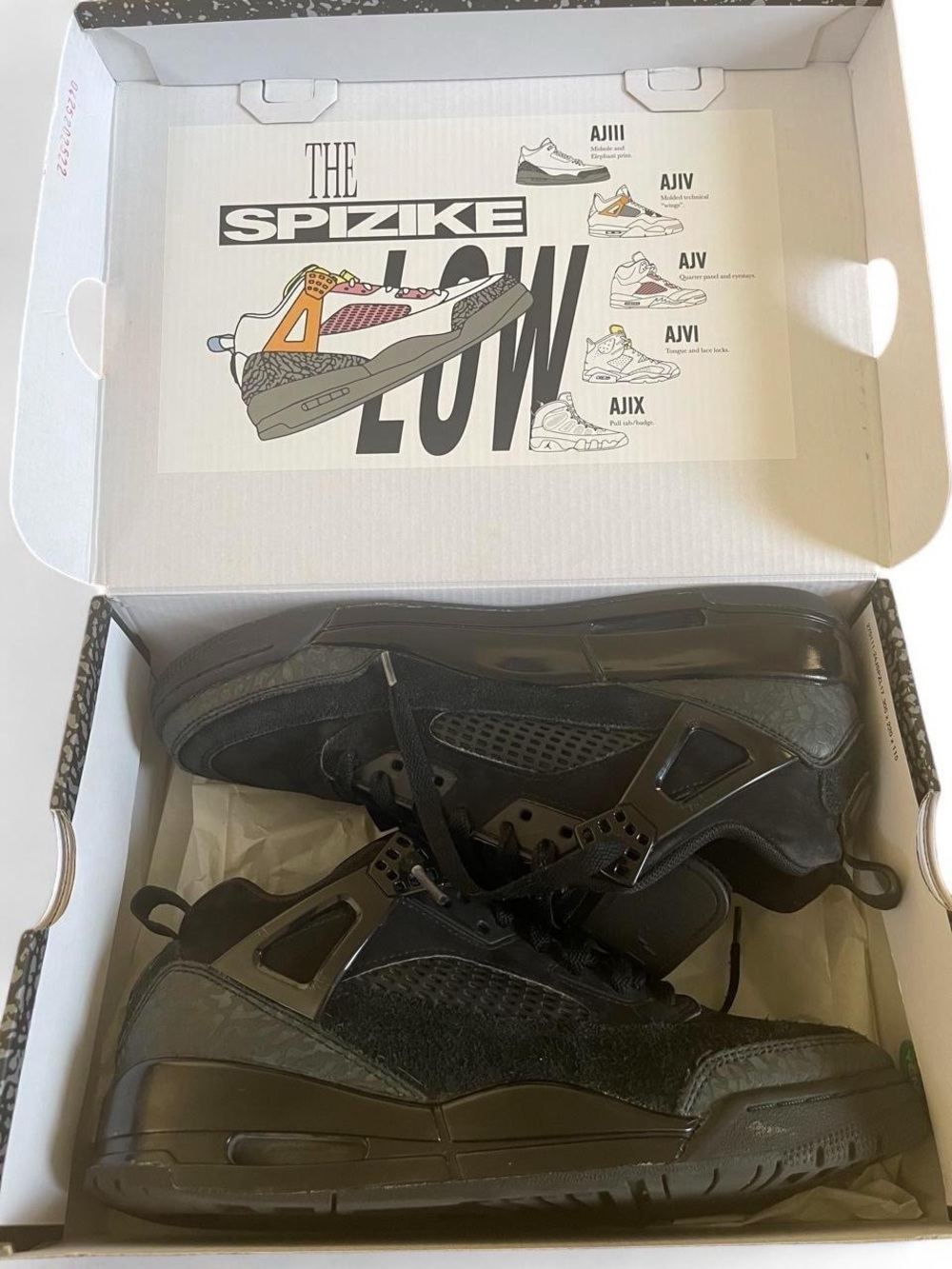 Jordan Spizike low size 8.5